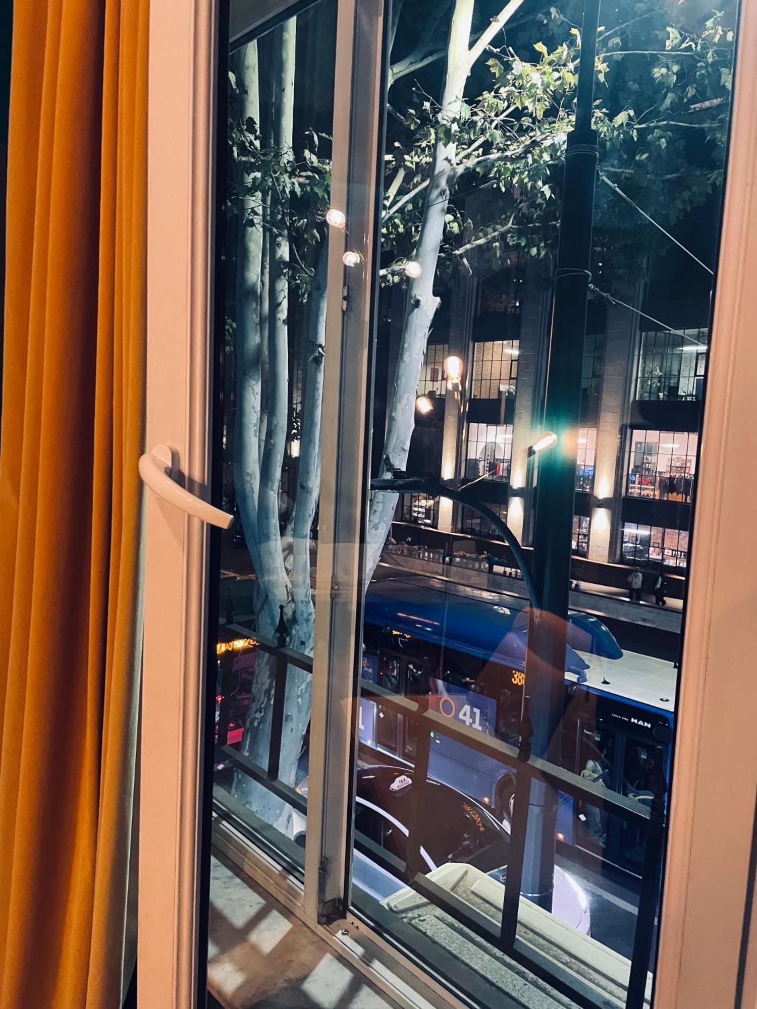 Freeze Inn Tiflis Exterior foto